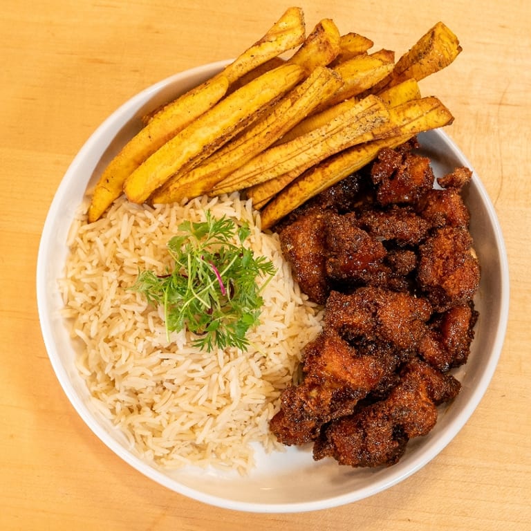 Delicious Jerk Chicken Experience